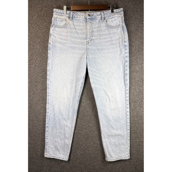 American Eagle Mom Jean Light Wash Distressed Denim Womens Size 14 Short 34x27 - Picture 2 of 13